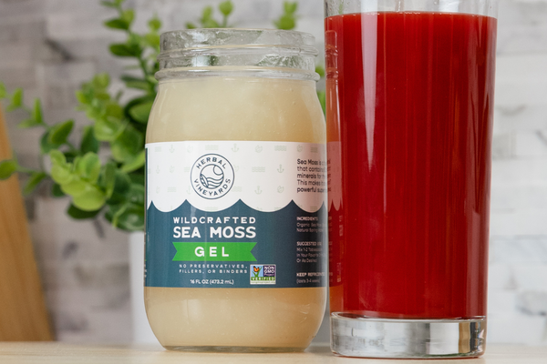 Refreshing Blueberry Basil Sea Moss Spritzer: A Summer Delight